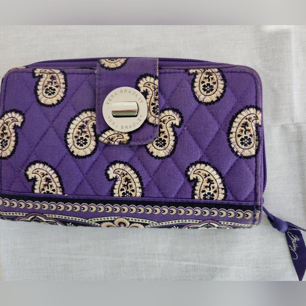 Vera Bradley wallet